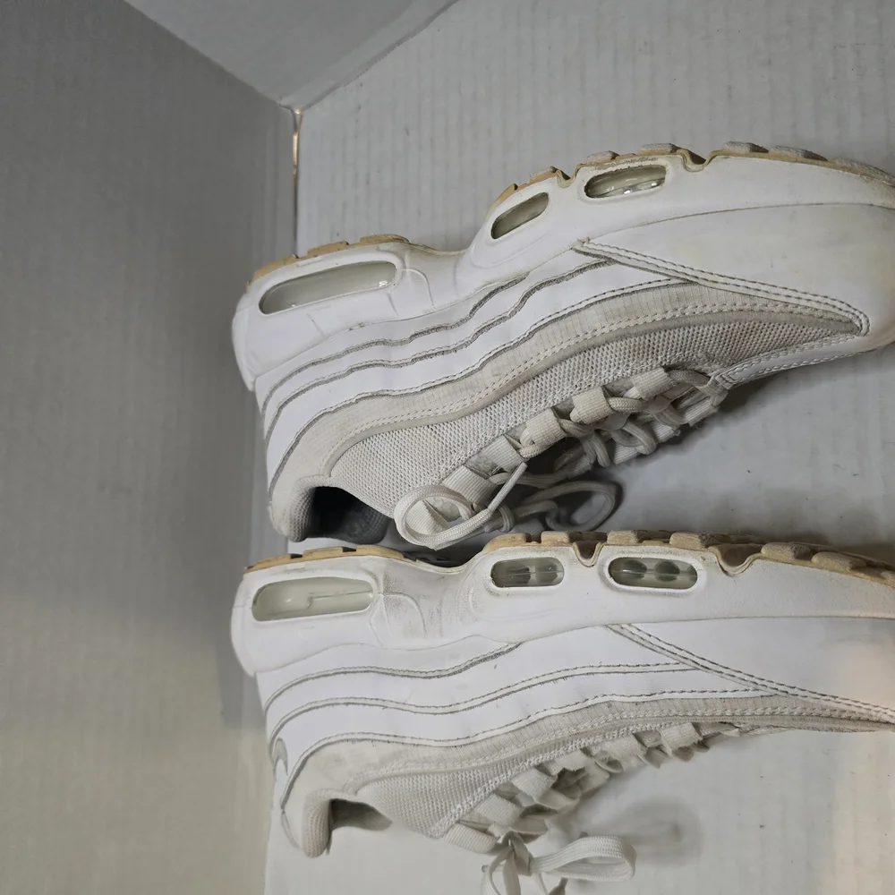 Nike White Sneakers with Chunky Sole and‎ Metallic Accents 2020 Air Max